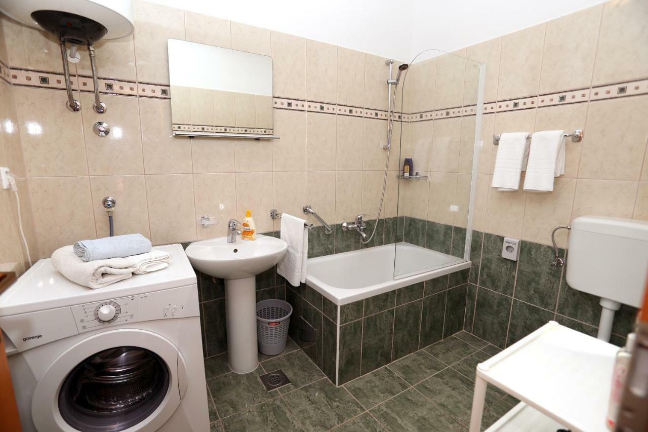 Apartment Mavarcica Trogir Ngoại thất bức ảnh